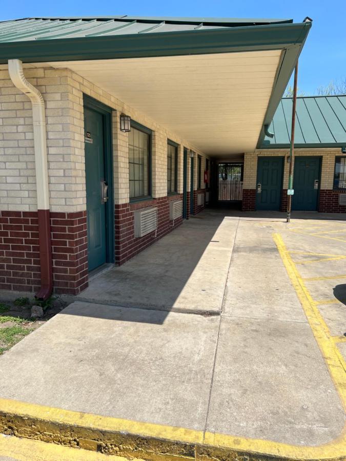Country Inn Motel Σαν Αντόνιο Εξωτερικό φωτογραφία